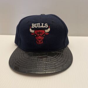 Chicago Bulls SnapBack Hat.